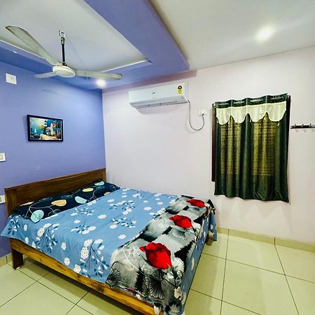 Sri Padha Vallabha Serenity Homestay Pithapuram Exterior foto