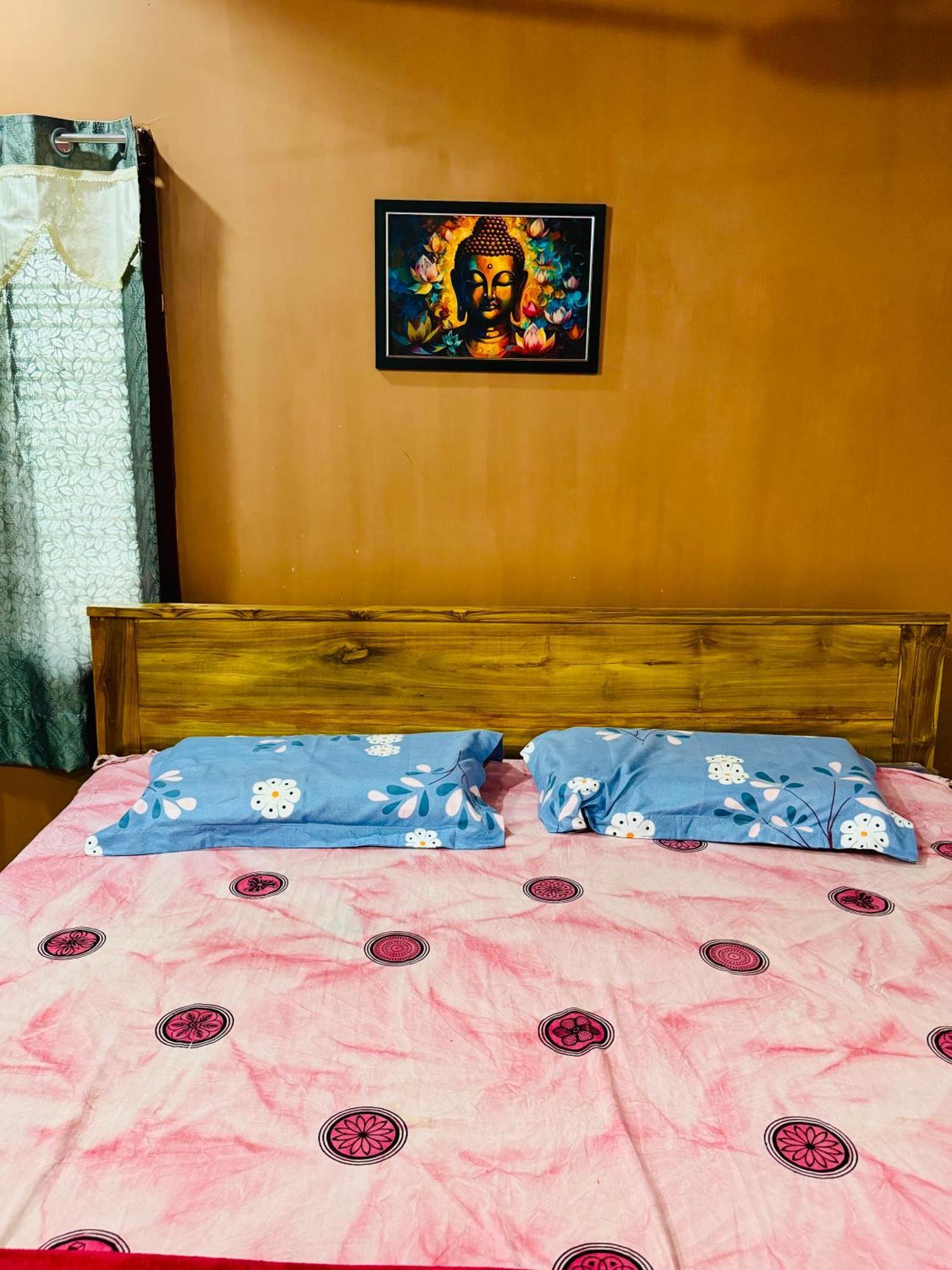 Sri Padha Vallabha Serenity Homestay Pithapuram Exterior foto